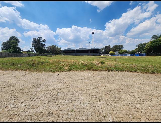 6,000M² INDUSTRIAL YARD TO LET IN WADEVILLE